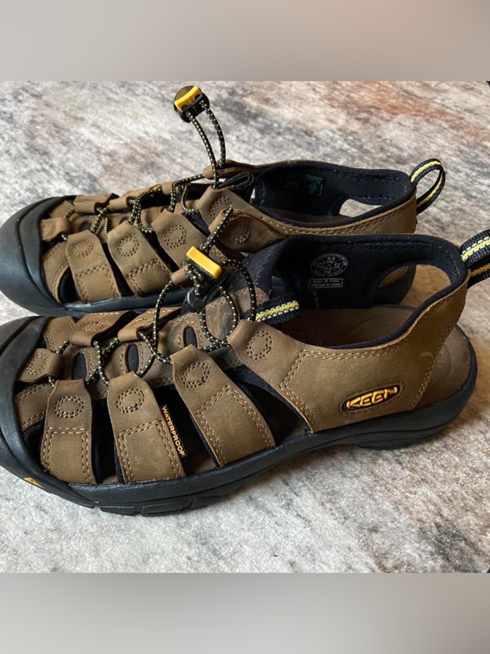 Keen Men's Brown Newport leather Sandals